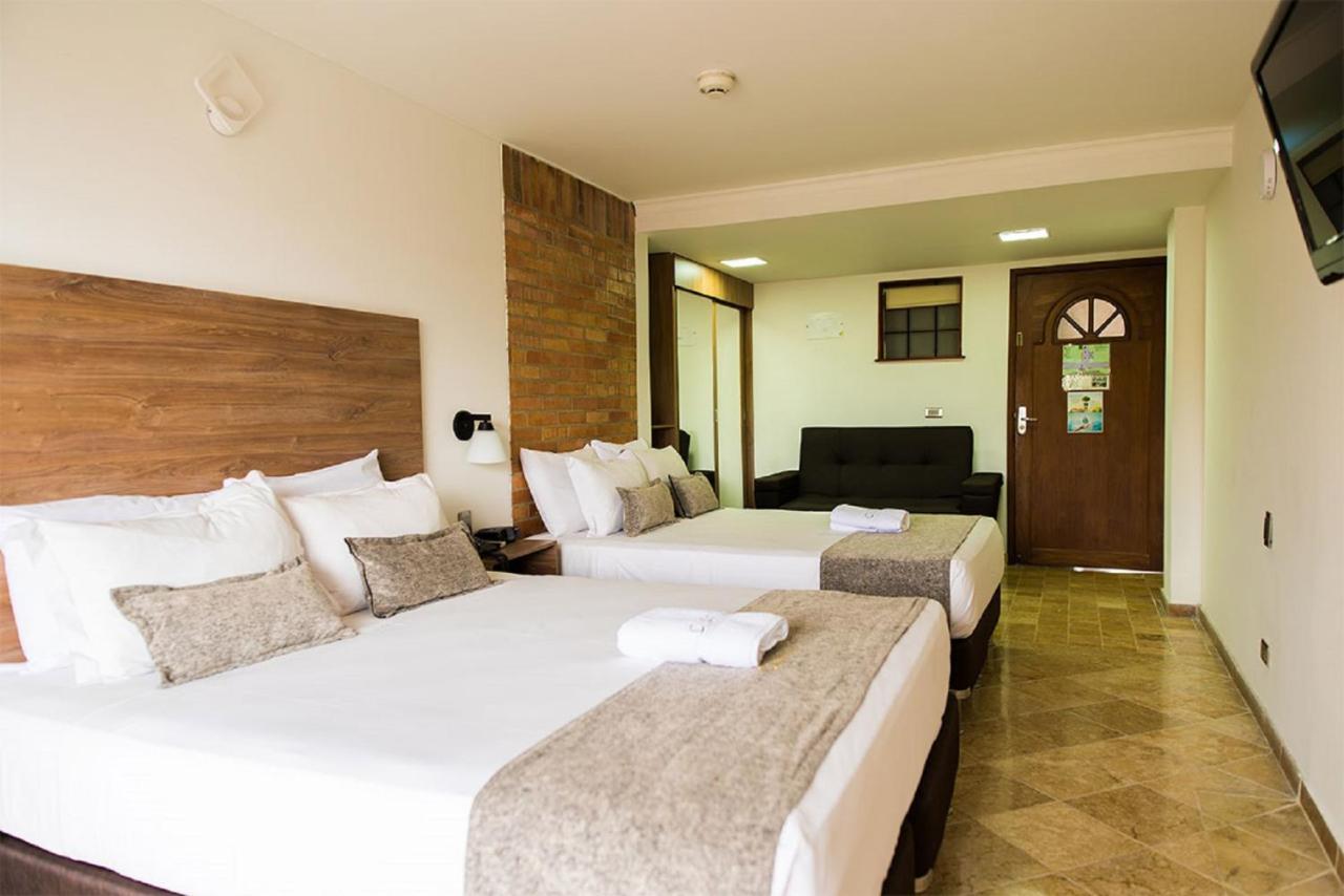 Hotel Cabo De La Vela Medellín Dış mekan fotoğraf
